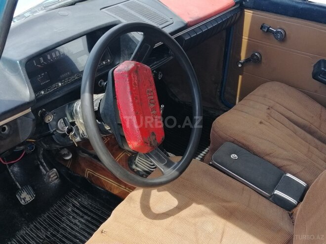 Moskvich 412 1977, 250,000 km - 1.5 l - Şirvan