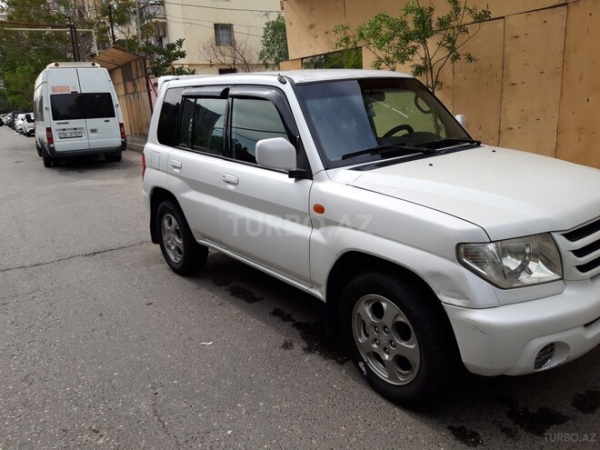 Mitsubishi Pajero io 2001, 250,000 km - 0.2 l - Bakı
