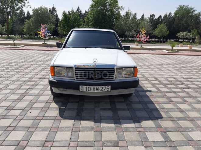 Mercedes 190 1991, 286,000 km - 1.8 l - Şirvan