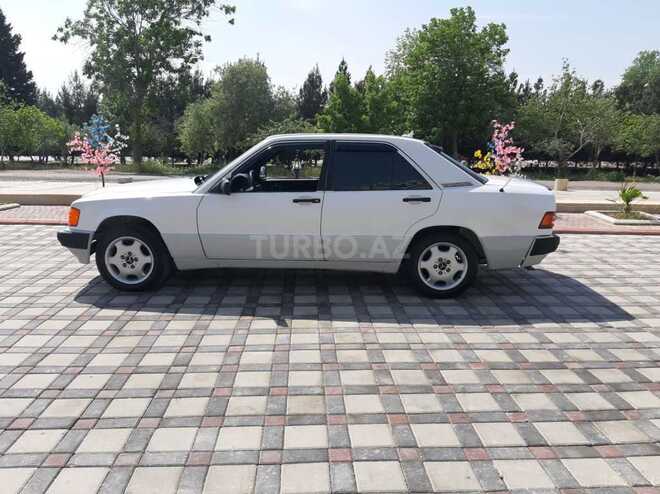 Mercedes 190 1991, 286,000 km - 1.8 l - Şirvan