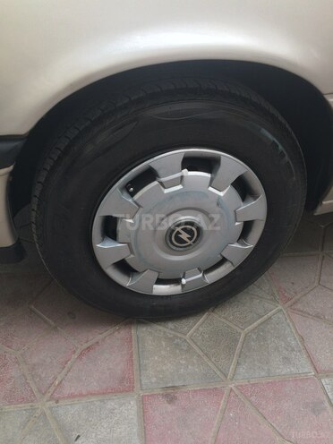 Opel Vectra 1991, 371,000 km - 2.0 л - Bakı