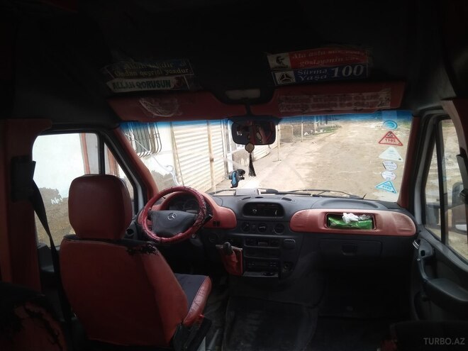 Mercedes Sprinter 313 2003, 200,000 km - 2.9 l - Bakı