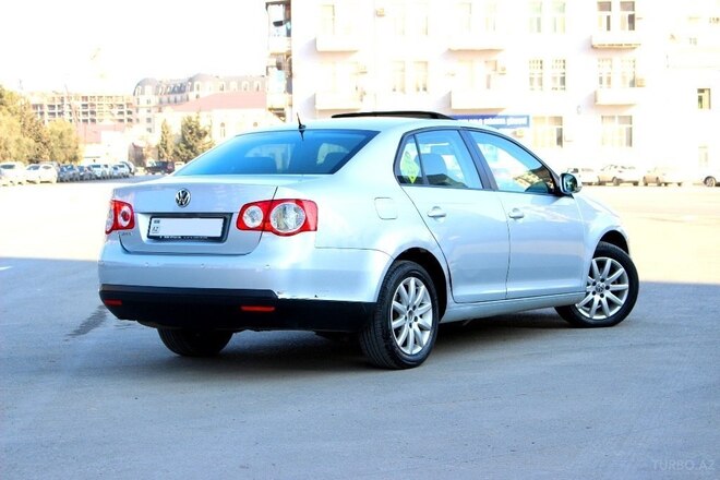 Volkswagen Jetta 2008, 169,000 km - 1.6 l - Bakı
