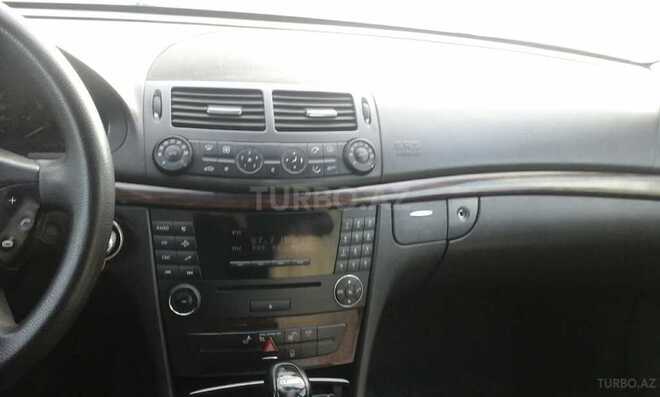Mercedes E 220 2005, 265,000 km - 2.2 l - Bakı