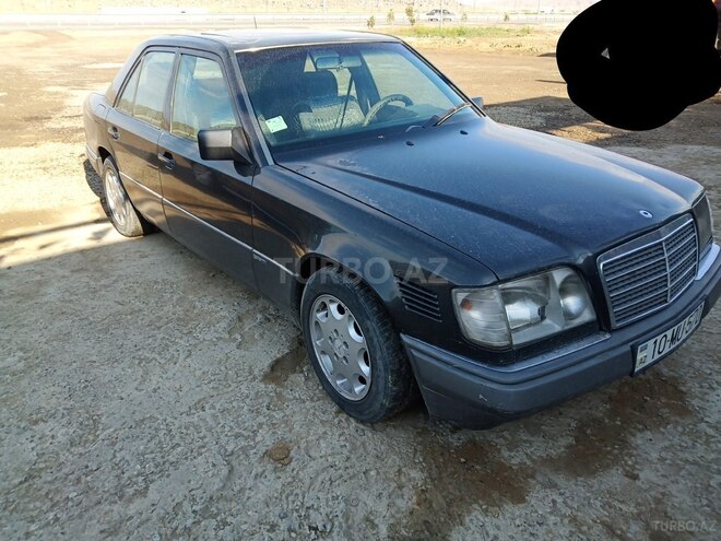 Mercedes E 300 1994, 334,000 km - 0.3 l - Bakı