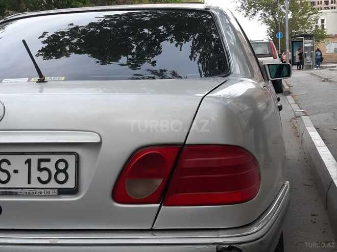 Mercedes E 200 1997, 338,755 km - 2.0 l - Bakı