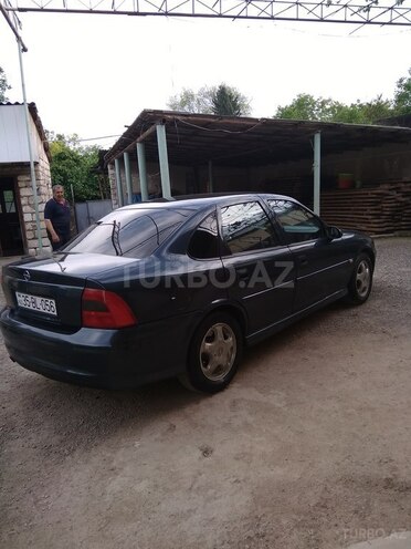 Opel Vectra 1999, 269,680 km - 0.2 l - Qazax