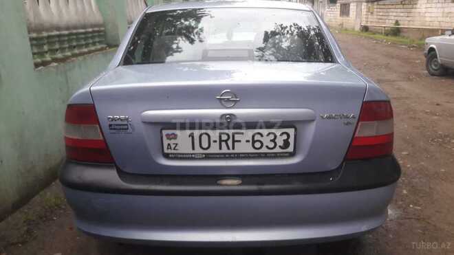 Opel Vectra 1998, 245,000 km - 1.6 l - Masallı