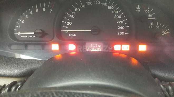 Opel Vectra 1998, 245,000 km - 1.6 l - Masallı