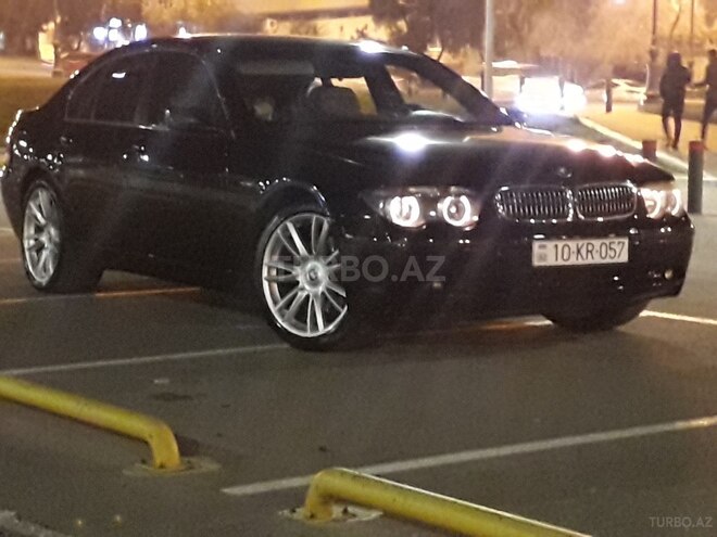 BMW 745 2002, 280,000 km - 4.5 л - Bakı