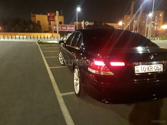 BMW 745 2002, 280,000 km - 4.5 л - Bakı
