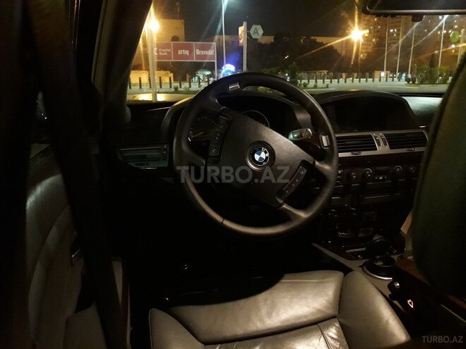 BMW 745 2002, 280,000 km - 4.5 л - Bakı