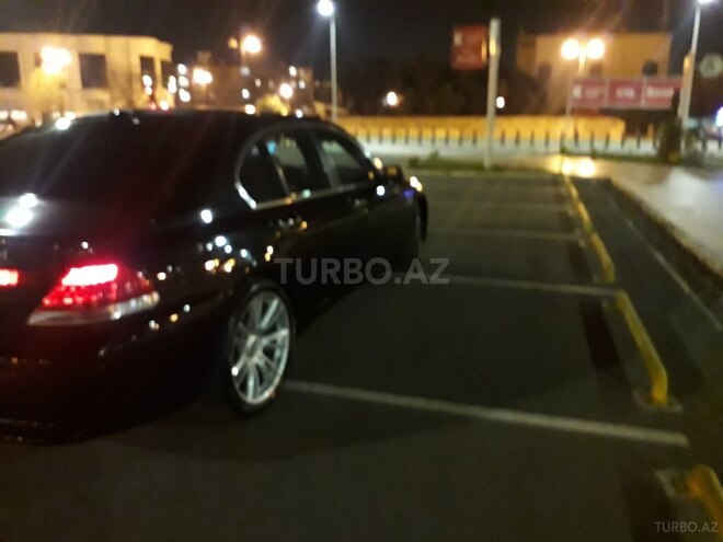 BMW 745 2002, 280,000 km - 4.5 л - Bakı