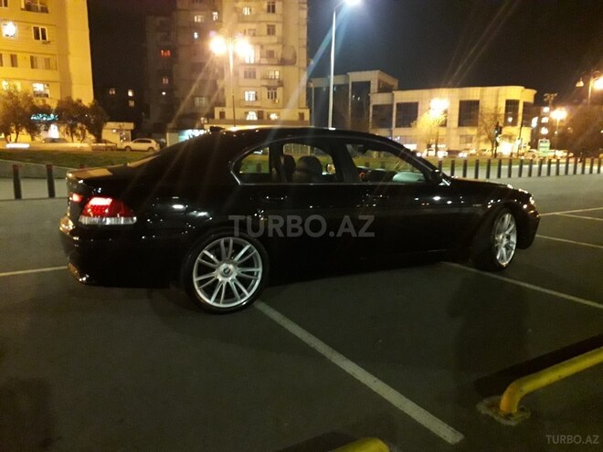 BMW 745 2002, 280,000 km - 4.5 л - Bakı