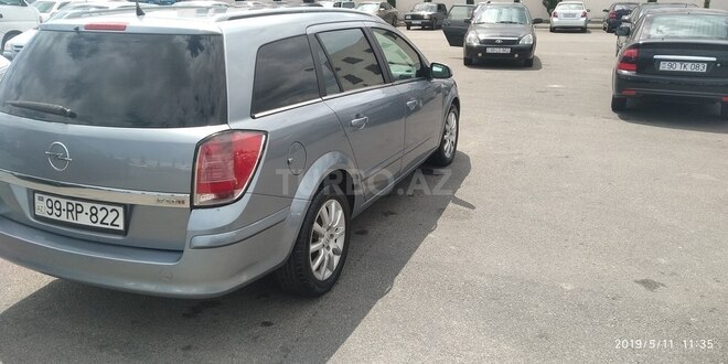 Opel Astra 2005, 204,000 km - 1.7 l - Bakı