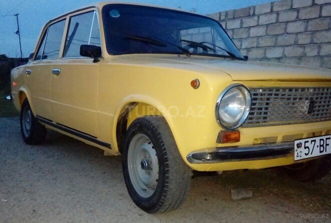 LADA (VAZ) 21011 1977, 89,652 km - 0.1 l - Samux