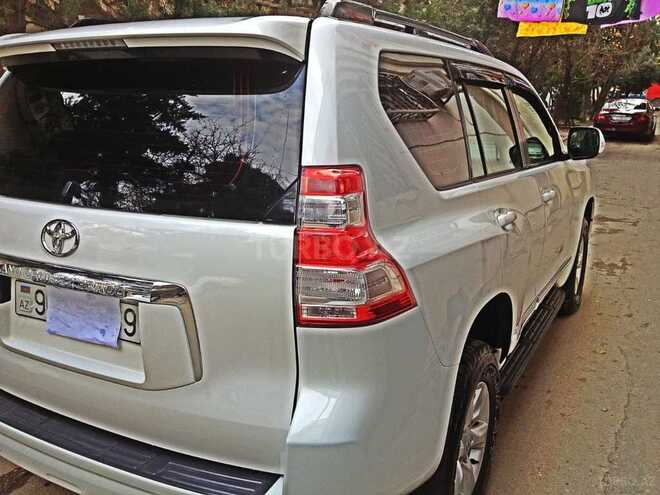 Toyota Prado 2010, 115,000 km - 2.7 l - Bakı