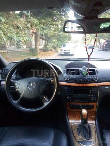 Mercedes E 220 2002, 317,000 km - 2.2 l - Bakı