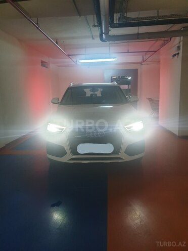 Audi Q3 2015, 30,000 km - 0.2 л - Bakı