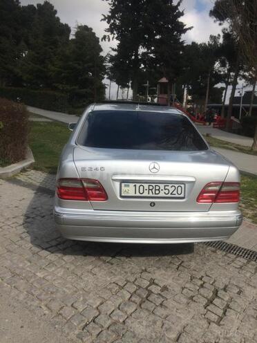 Mercedes E 240 2000, 220,000 km - 2.4 l - Bakı