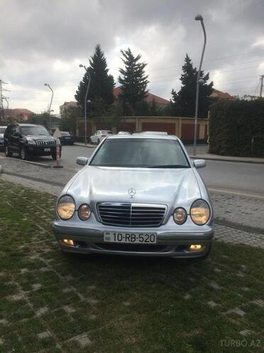 Mercedes E 240 2000, 220,000 km - 2.4 l - Bakı