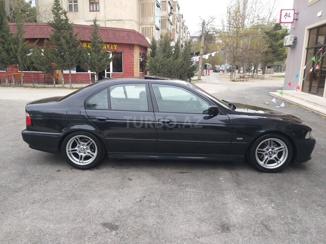 BMW 540 2001, 320,000 km - 4.4 l - Xırdalan
