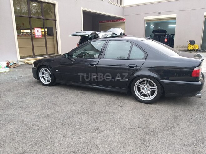BMW 540 2001, 320,000 km - 4.4 l - Xırdalan