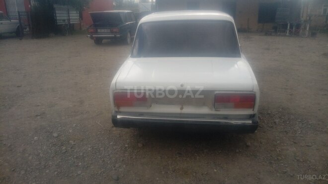 LADA (VAZ) 2107 1988, 200,000 km - 1.5 л - Sabirabad