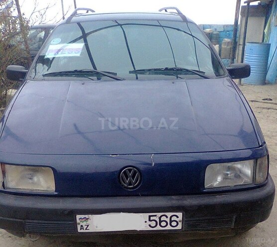 Volkswagen Passat 1992, 196,000 km - 1.8 l - Şamaxı