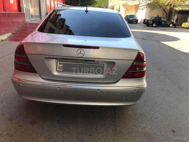 Mercedes E 270 2002, 210,000 km - 2.7 l - Bakı