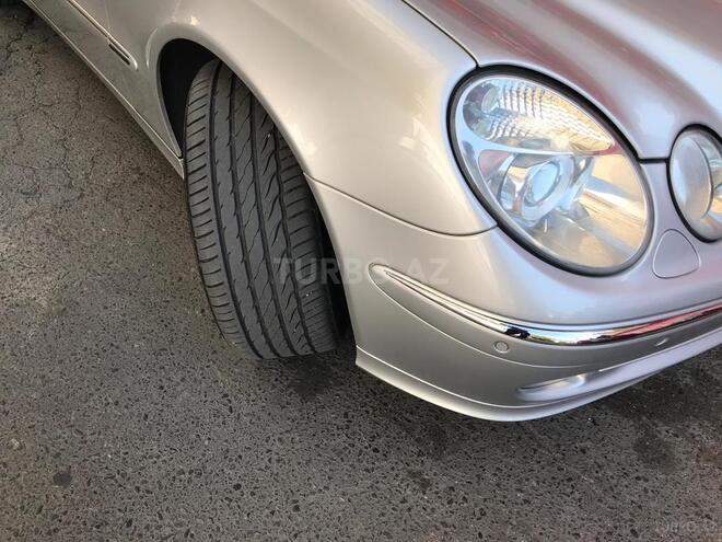 Mercedes E 270 2002, 210,000 km - 2.7 l - Bakı