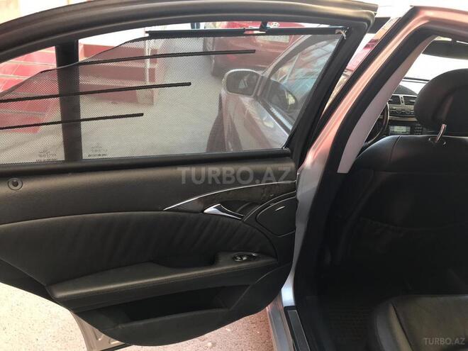 Mercedes E 270 2002, 210,000 km - 2.7 l - Bakı