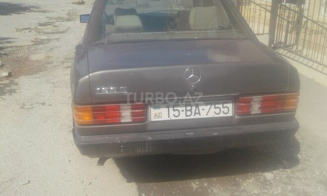 Mercedes 190 1988, 205,327 km - 2.3 л - Bakı
