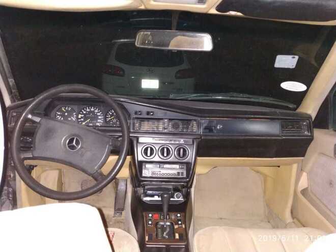 Mercedes 190 1988, 205,327 km - 2.3 л - Bakı