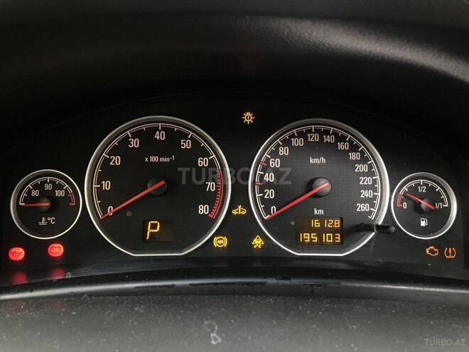 Opel Vectra 2006, 195,000 km - 2.0 л - Bakı