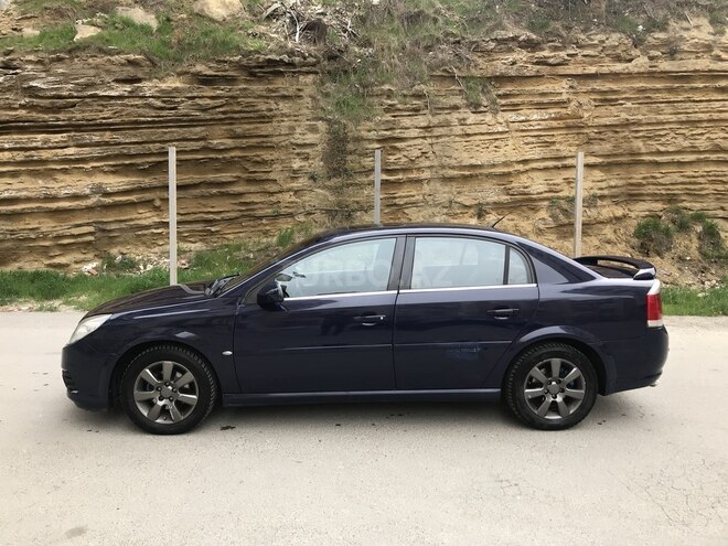 Opel Vectra 2006, 195,000 km - 2.0 л - Bakı