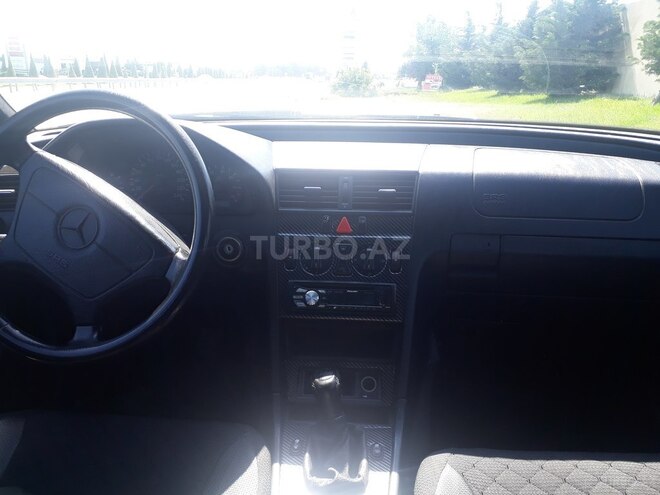Mercedes C 200 1995, 551,153 km - 2.0 l - Bakı