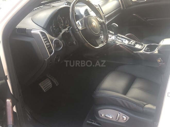Porsche Cayenne Turbo 2010, 150,000 km - 4.8 l - Bakı