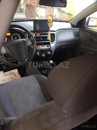 Kia Rio 2005, 270,000 km - 1.5 l - Gəncə