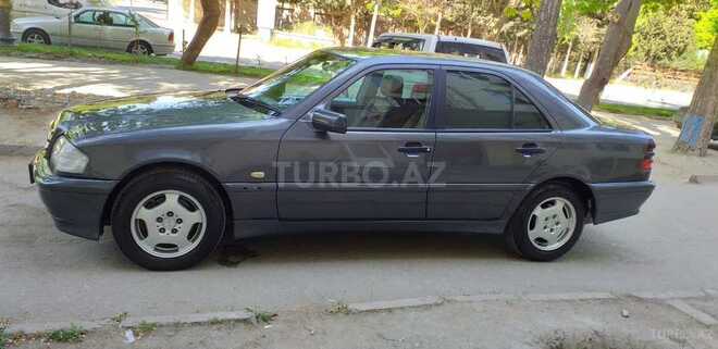 Mercedes C 180 1999, 270,000 km - 2.0 l - Bakı