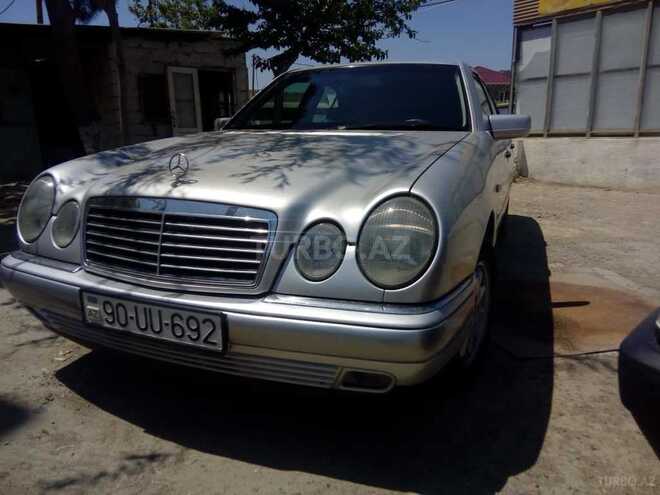 Mercedes E 240 1999, 258,810 km - 2.4 л - Bakı