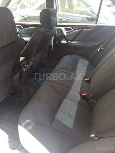 Mercedes E 240 1999, 258,810 km - 2.4 л - Bakı