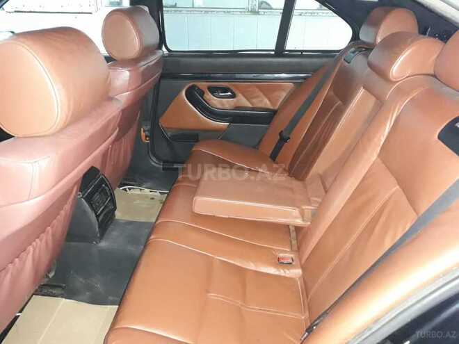 BMW 523 1999, 222,000 km - 2.0 l - Bakı