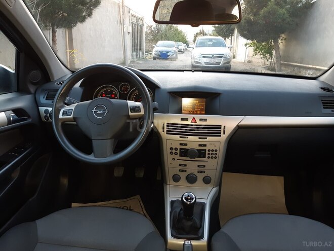 Opel Astra 2007, 195,000 km - 1.3 л - Bakı