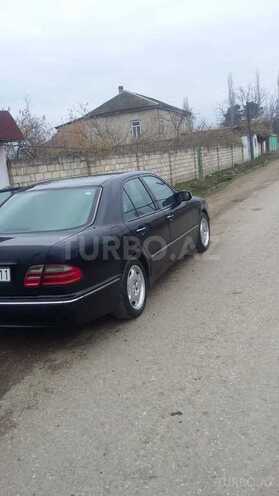 Mercedes E 240 1999, 194,949 km - 2.4 l - Xaçmaz