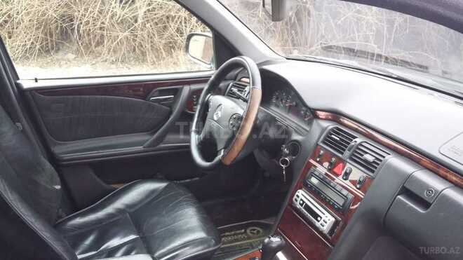 Mercedes E 240 1999, 194,949 km - 2.4 l - Xaçmaz