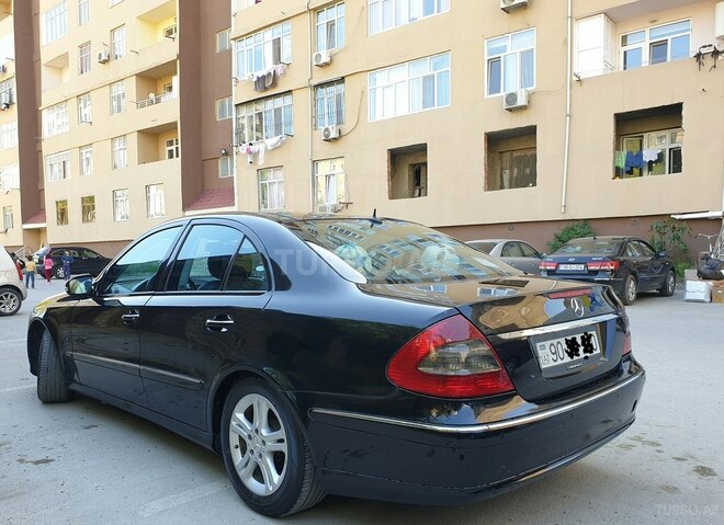 Mercedes E 220 2006, 281,000 km - 2.2 l - Bakı