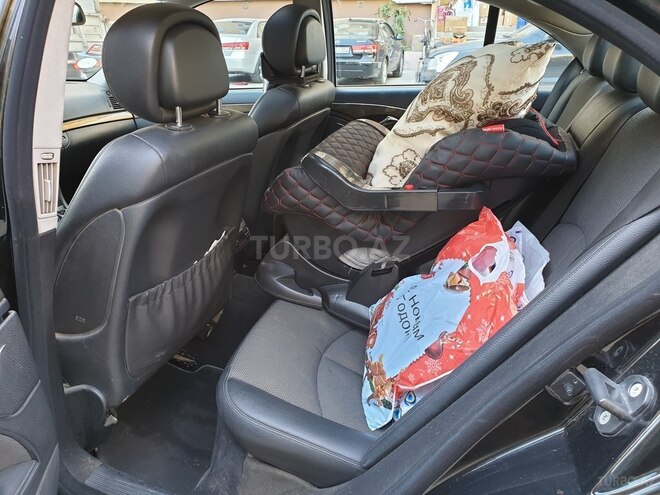 Mercedes E 220 2006, 281,000 km - 2.2 l - Bakı