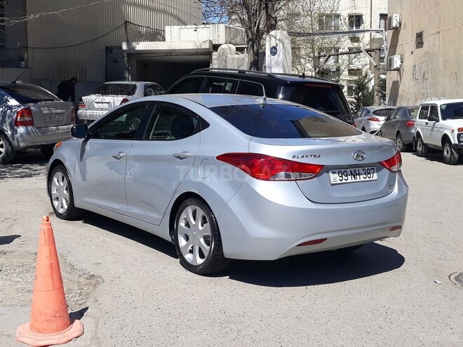 Hyundai Elantra 2012, 99,300 km - 1.8 l - Bakı