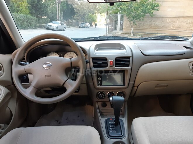 Nissan Sunny 2010, 150,000 km - 0.2 l - Bakı
